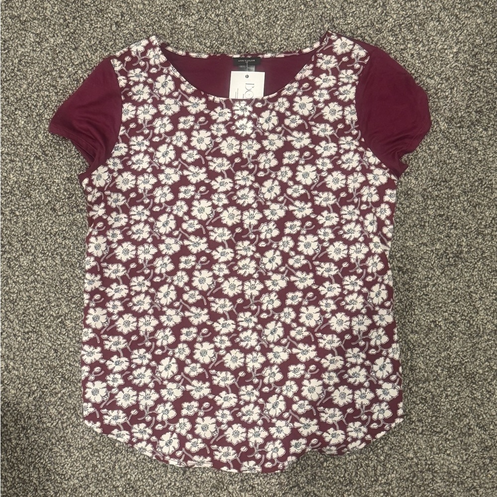 Ann Taylor Burgundy and White Floral Top - Picture 3 of 7